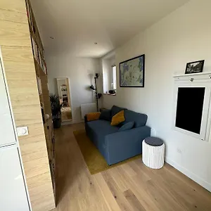 Appartement Au Calme A Deux Pas Du Sacre Coeur, Paris